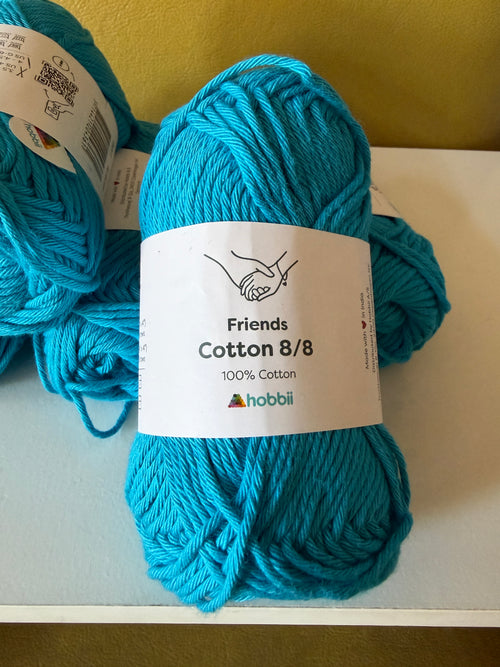 Hobbii Friends Cotton 8/8 - Destash