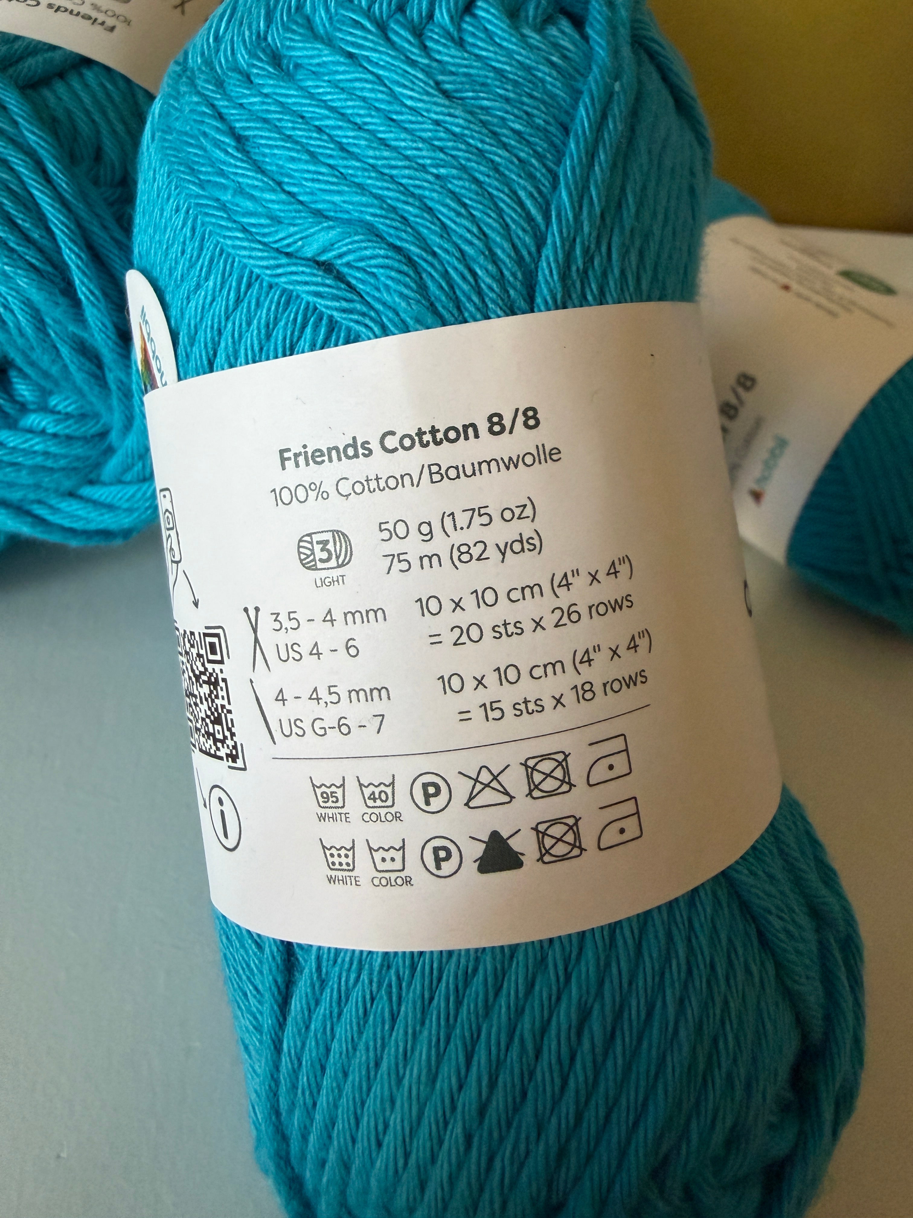 Hobbii Friends Cotton 8/8 - Destash