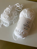 Hobbii Friends Cotton 8/8 - Destash
